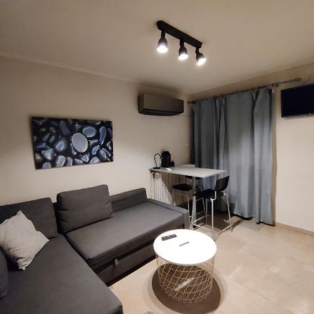 Theo'S Loft Lägenhet Aten Exteriör bild